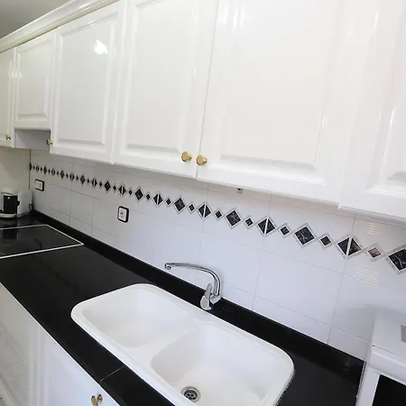 Apartment Differentflats Cala Llenguadets