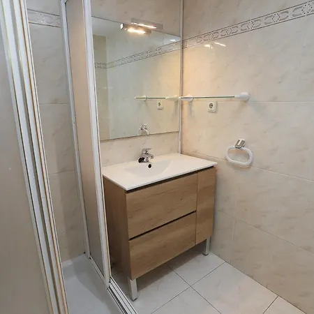 Differentflats Cala Llenguadets Апартаменты *
